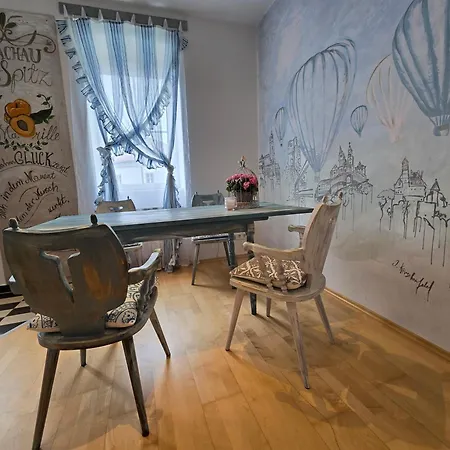 Kunstapartment Mit 2 Schlafzimmer Max 4 Personen Apartamento